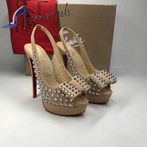 Christian Louboutin 010